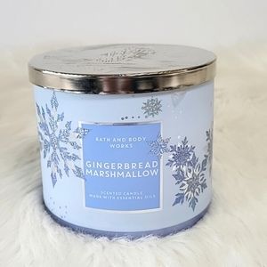 New, Bath and Body Works Gingerbread Mashmallow scented  candle 14.5oz